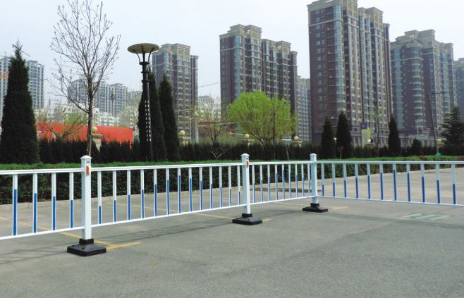 道路护栏